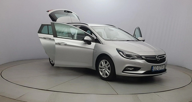 Opel Astra cena 42850 przebieg: 177500, rok produkcji 2017 z Kałuszyn małe 497